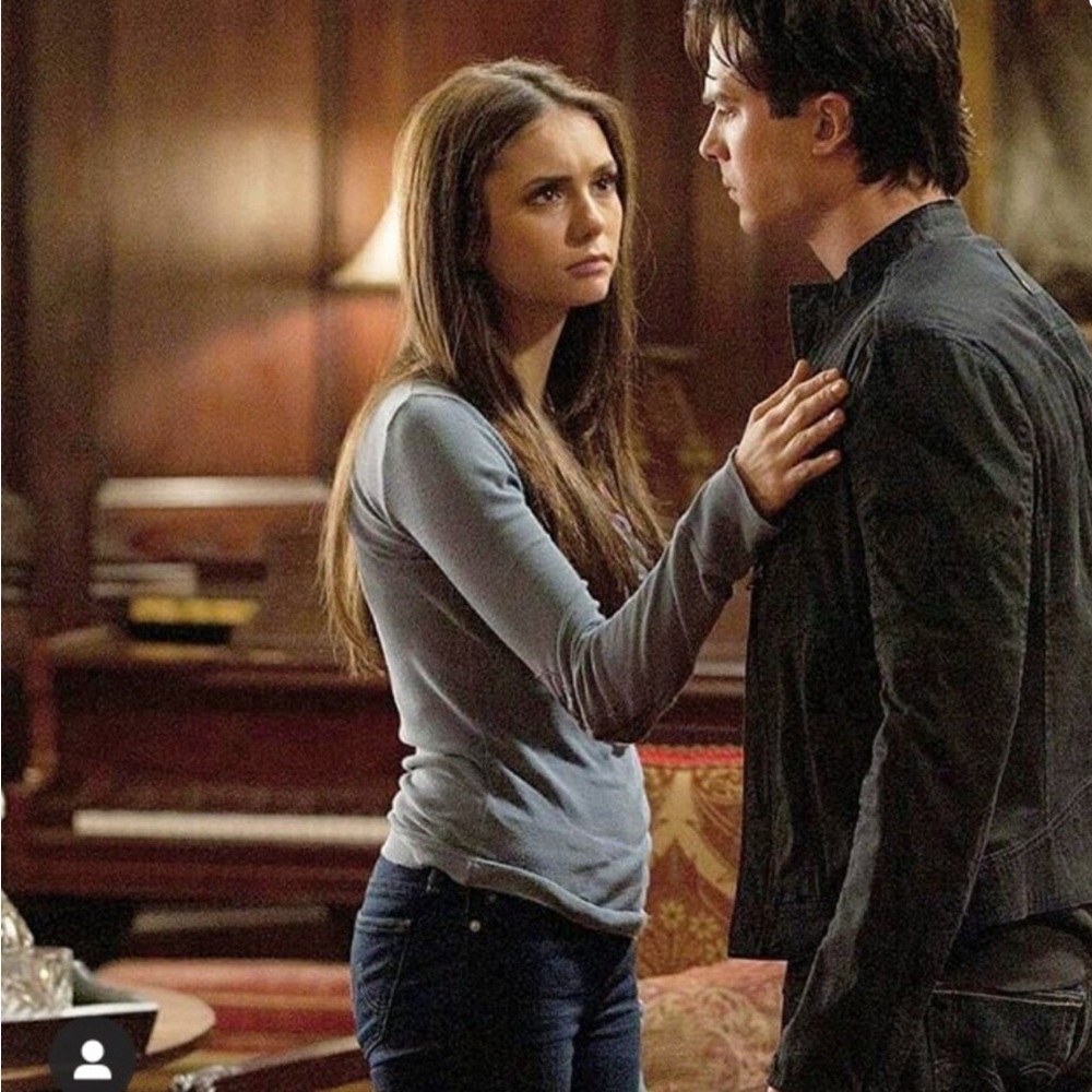 ASO Elena Gilbert Patch Sleeve Henley